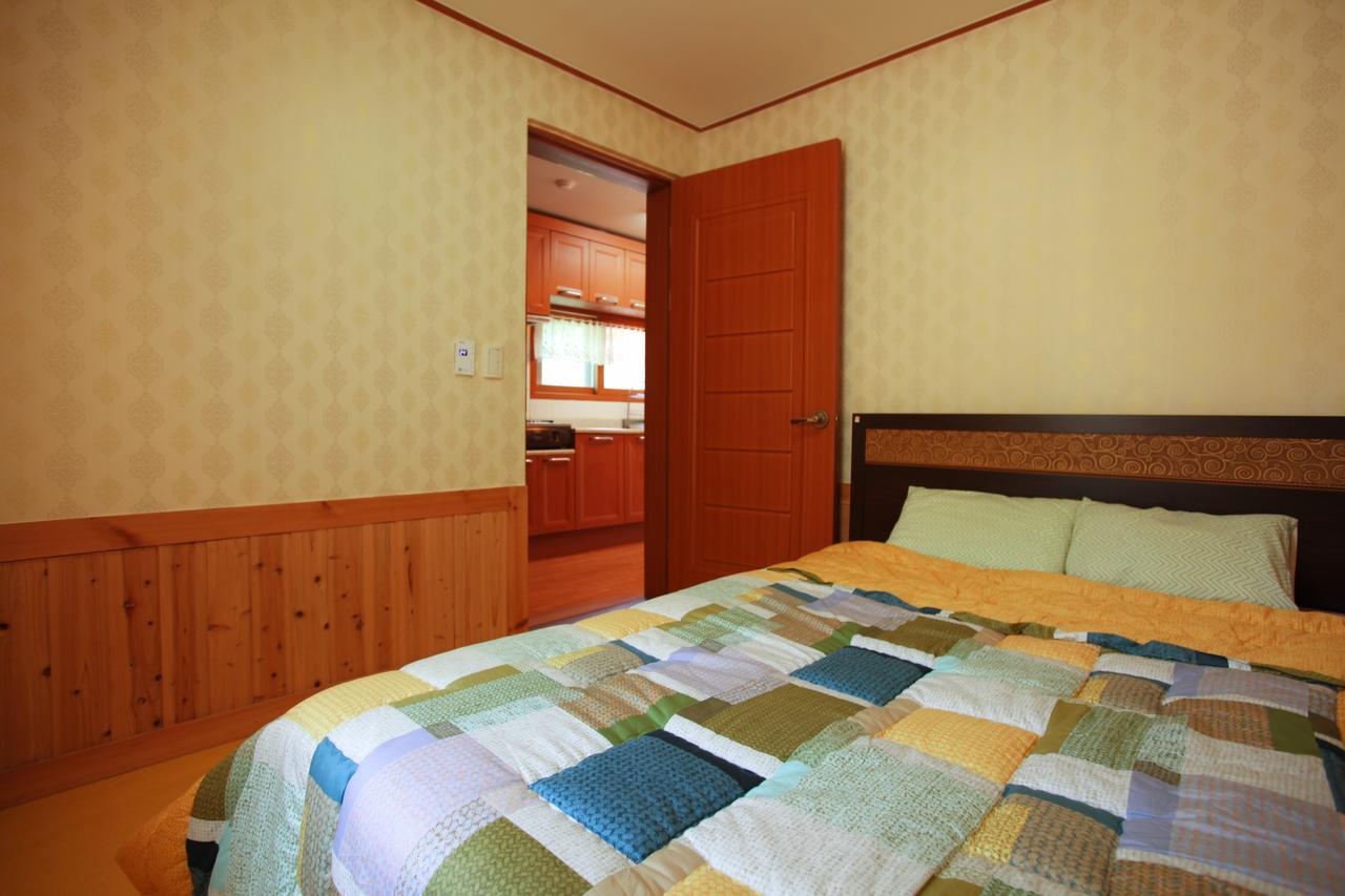 Pyeongchang Iris Pension Экстерьер фото