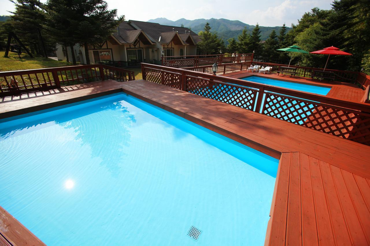 Pyeongchang Iris Pension Экстерьер фото